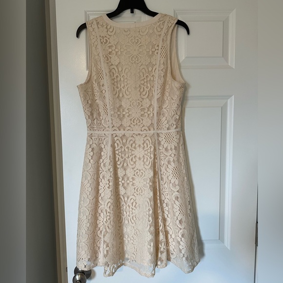 Lauren Conrad Cream Dress - Size 10 - Picture 3 of 5